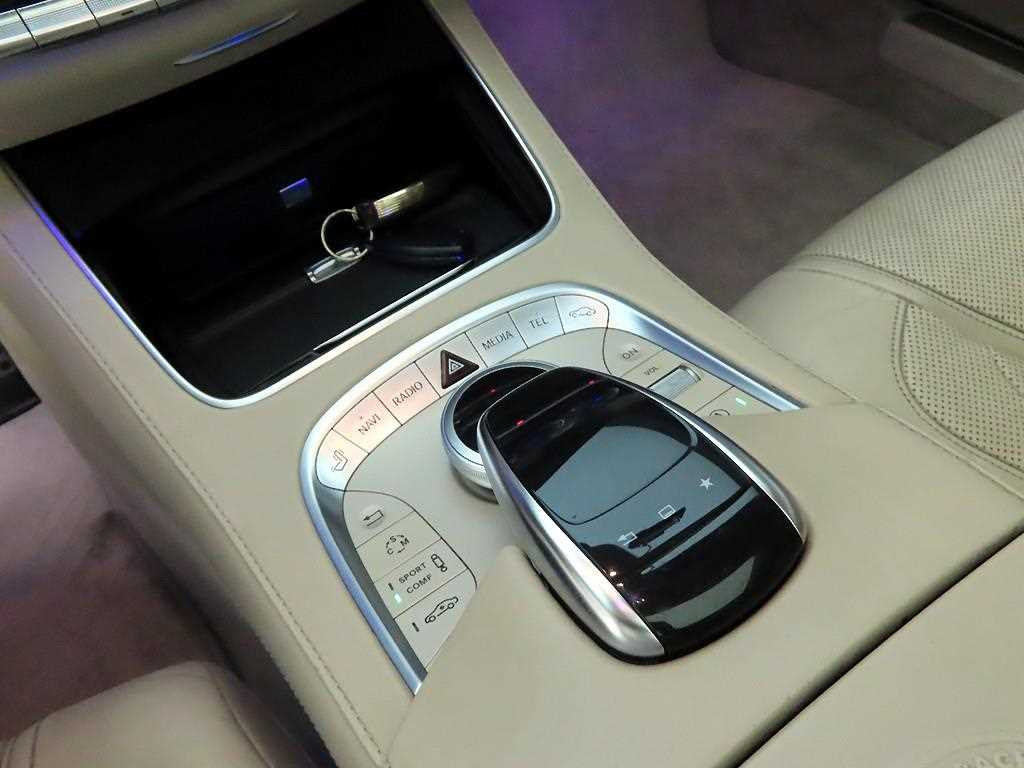 Mercedes Benz S Class - Vista 11