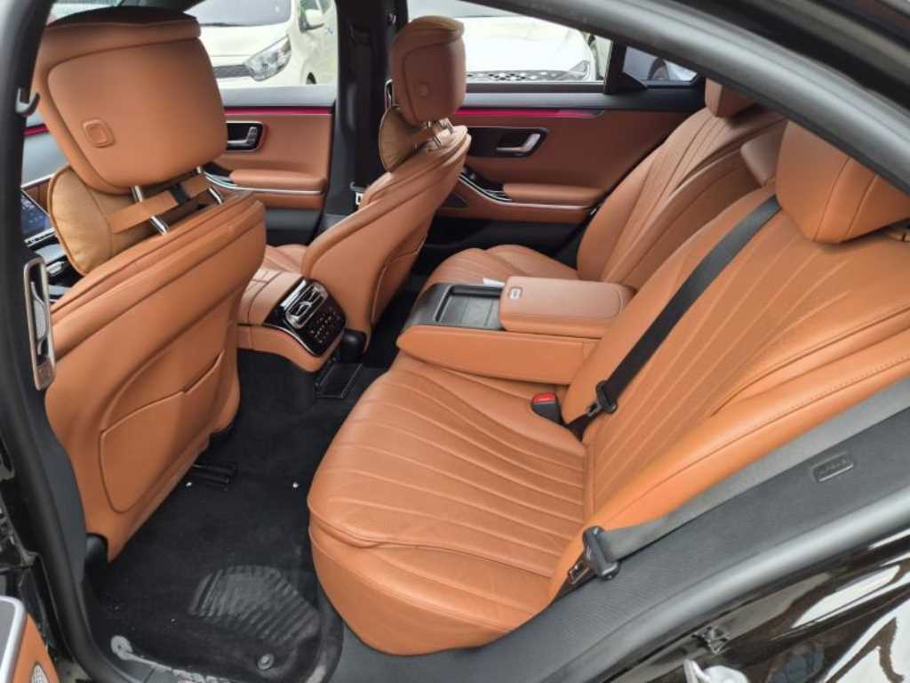 Mercedes Benz S Class - Vista 5