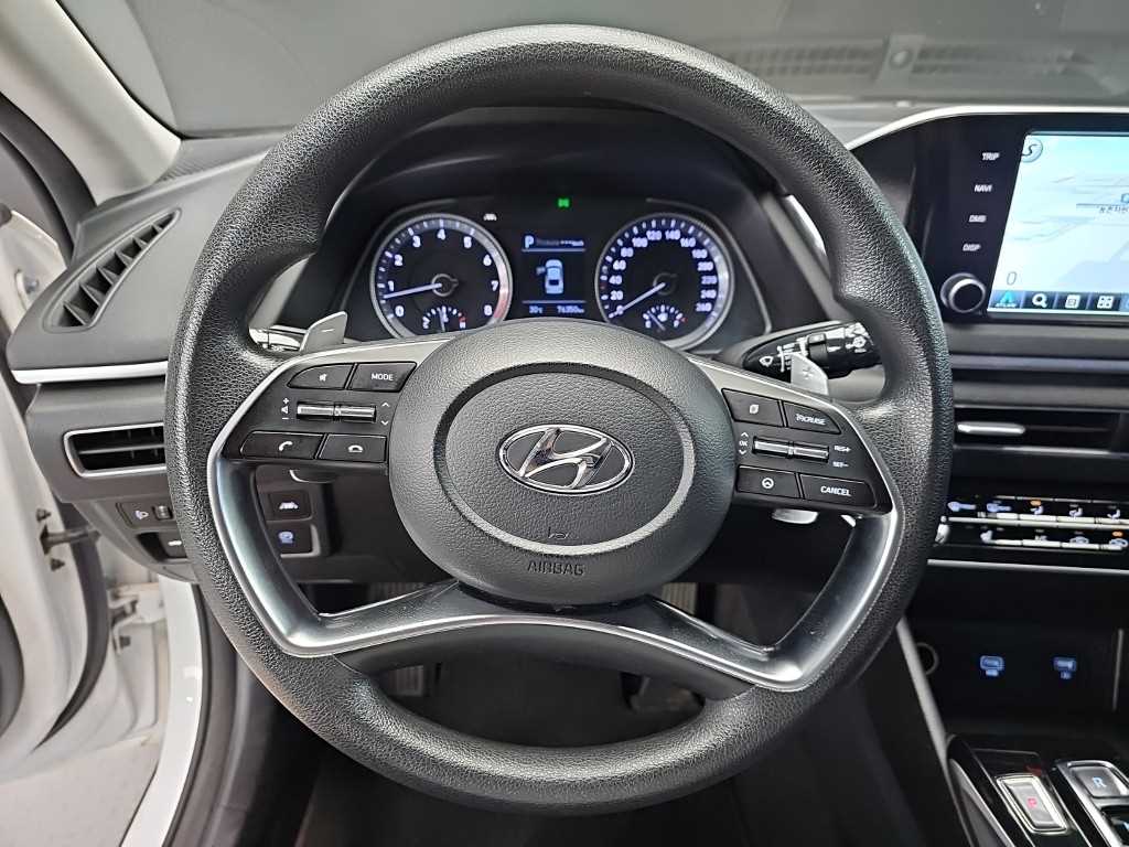HYUNDAI Sonata - Vista 9