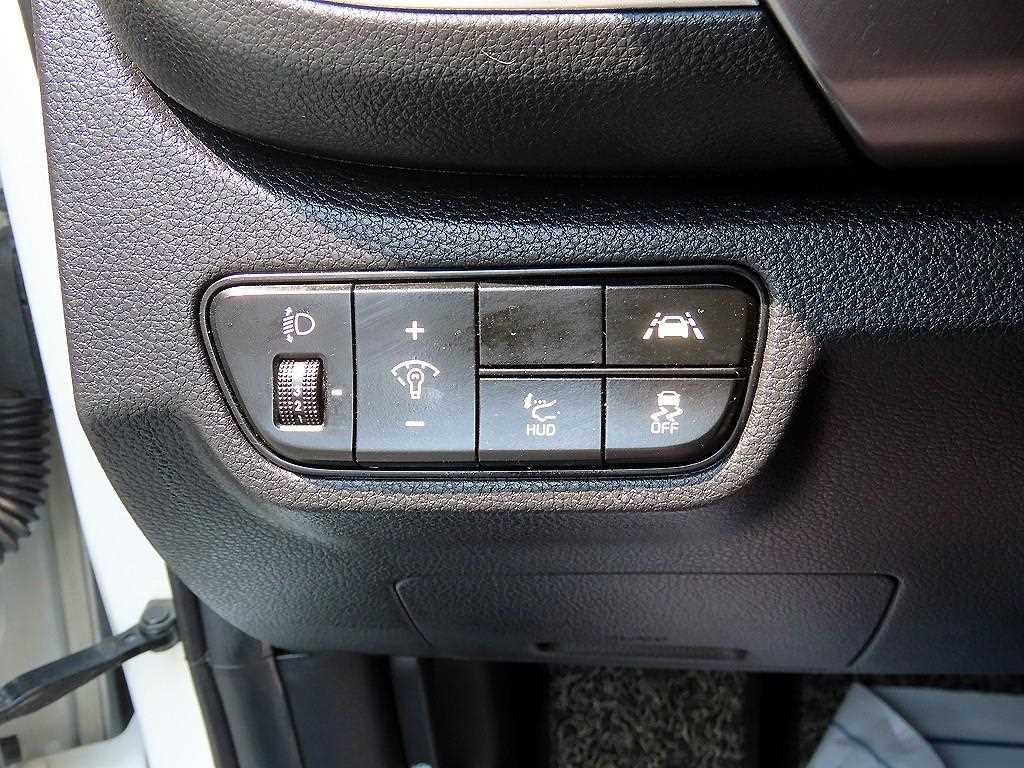 KIA Seltos 2022 Blanco - Importación desde Corea - HF Imports Iquique - Foto 13