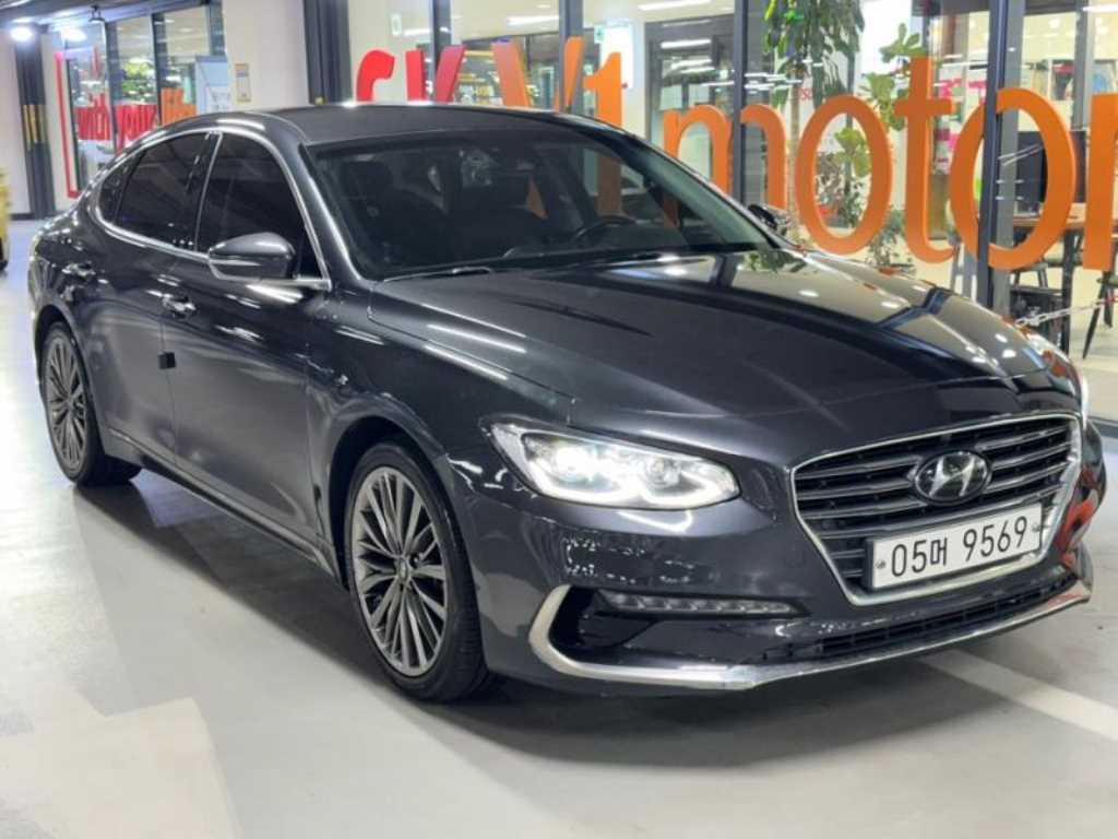 HYUNDAI Grandeur - Vista 2