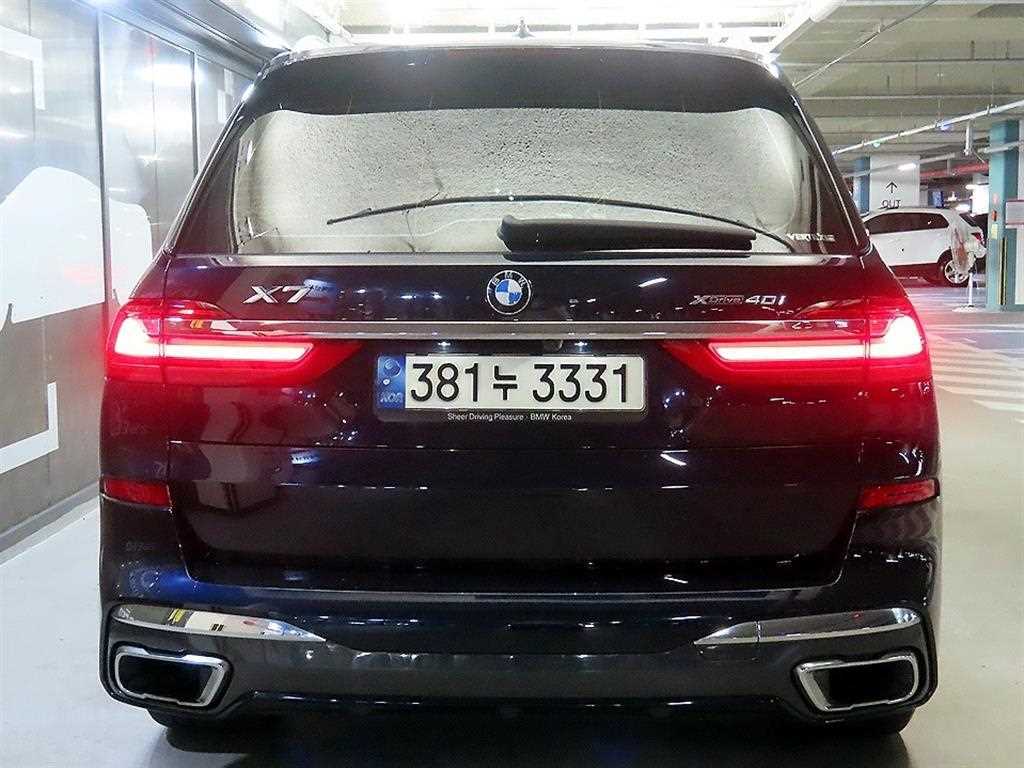 BMW X7 - Vista 5