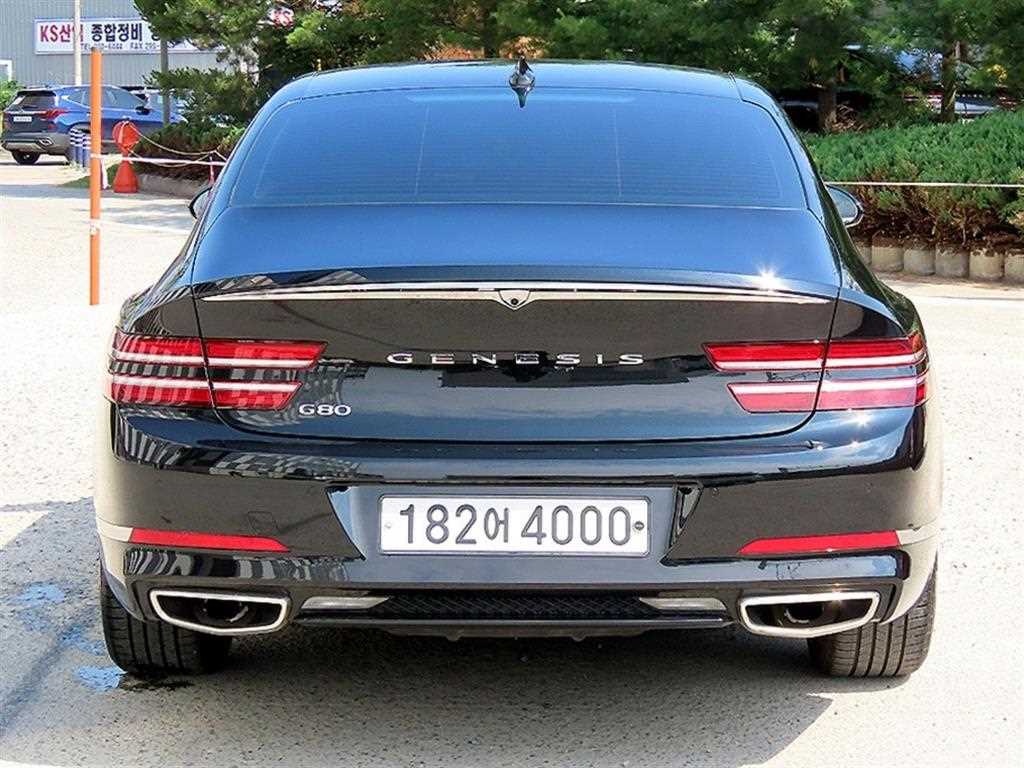 Genesis G80 - Vista 4