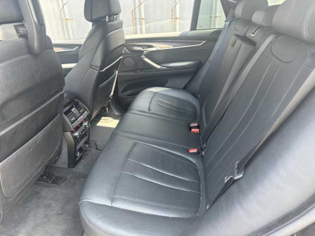 BMW X5 - Vista 9