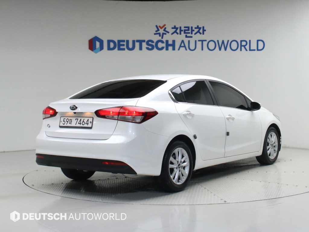 KIA K3 - Vista 2