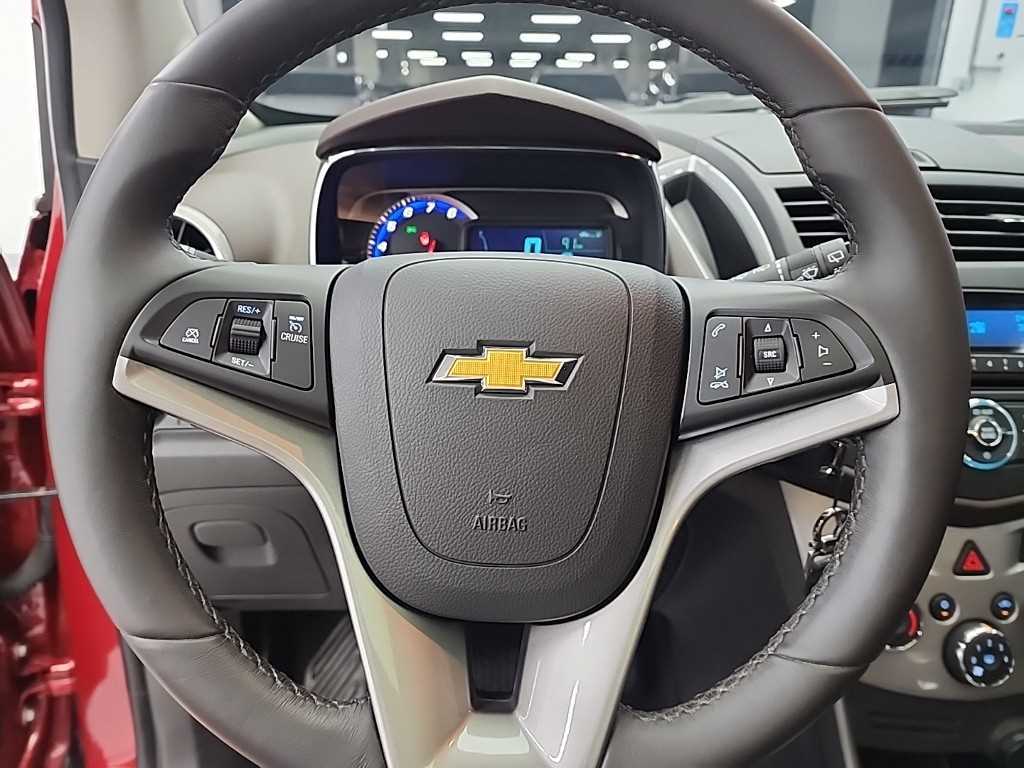 Chevrolet Trax - Vista 9