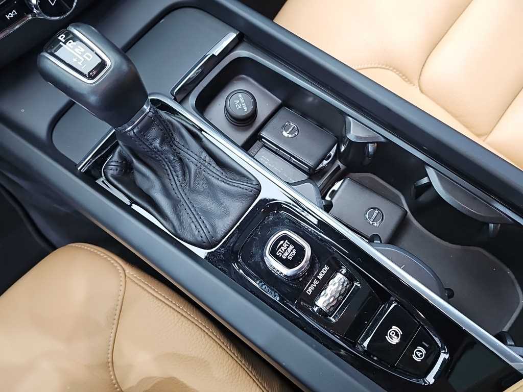 Volvo XC60 - Vista 8