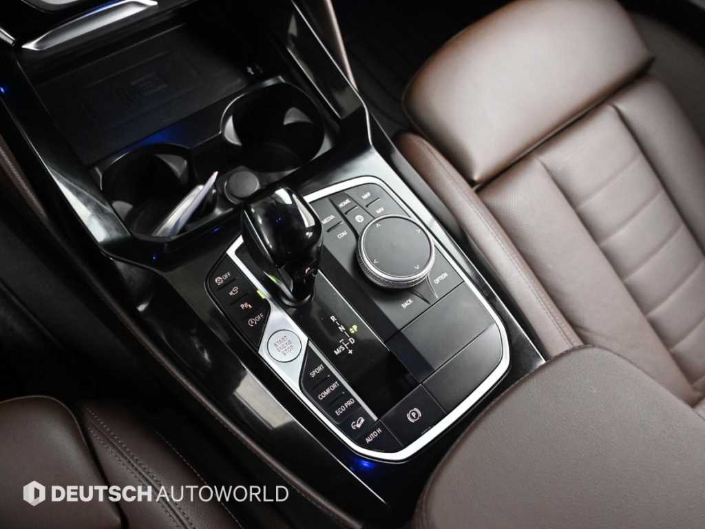 BMW X4 - Vista 9