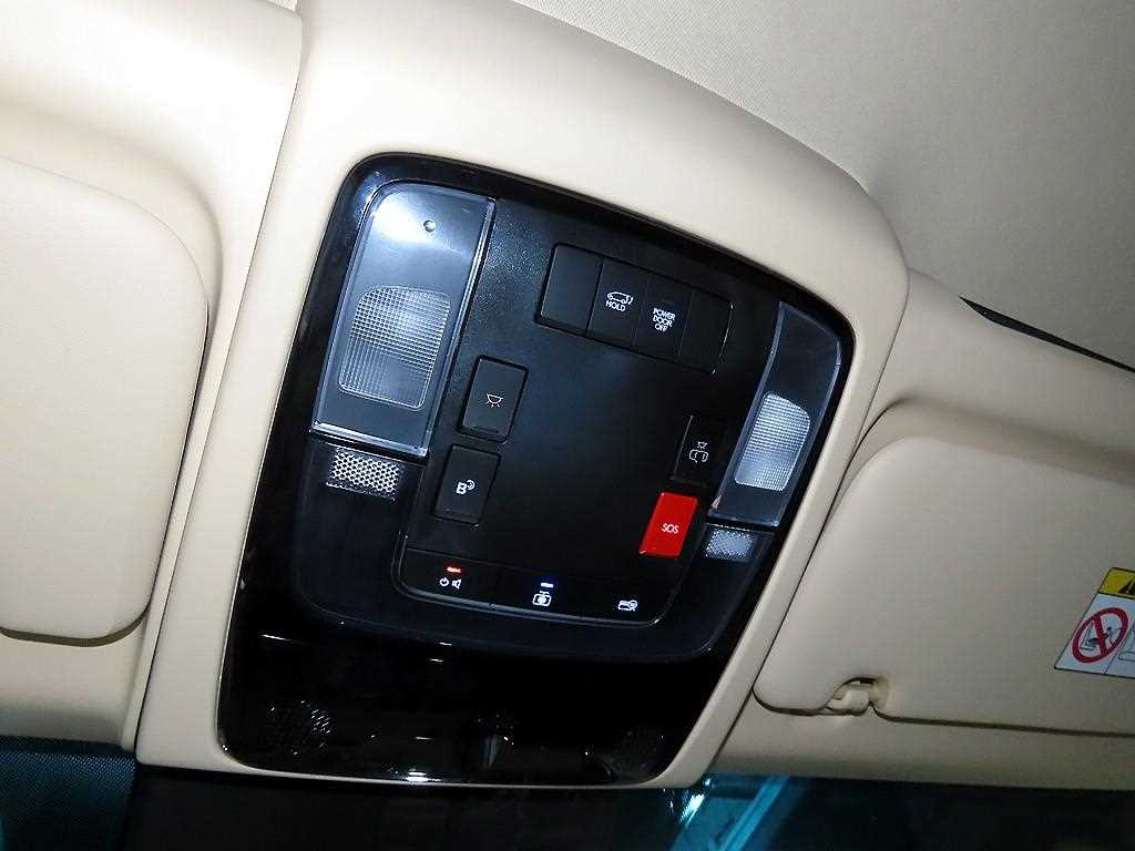 HYUNDAI Staria 2025 Blanco - Importación desde Corea - HF Imports Iquique - Foto 15