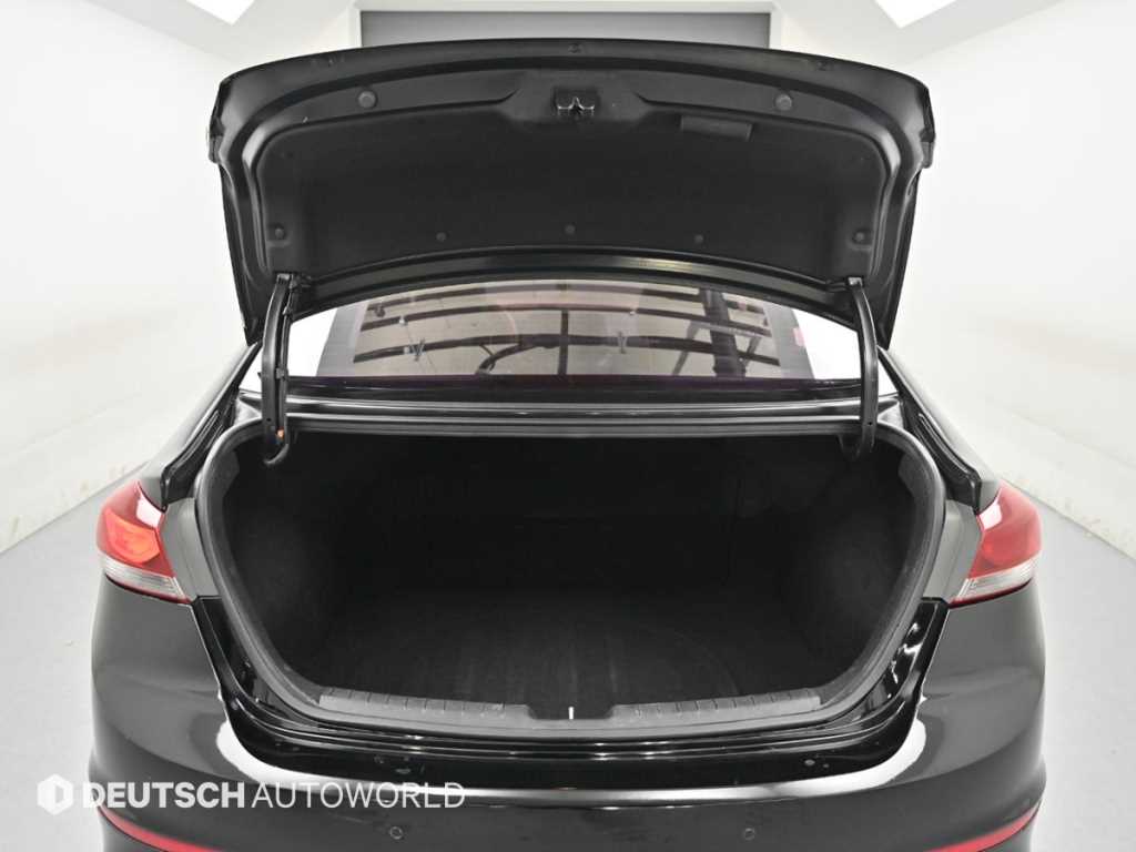 HYUNDAI Avante 2016 Negro - Importación desde Corea - HF Imports Iquique - Foto 19