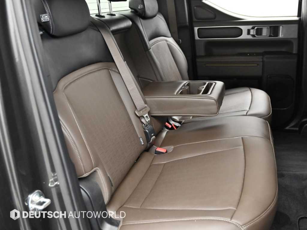 KIA Tasman - Vista 12