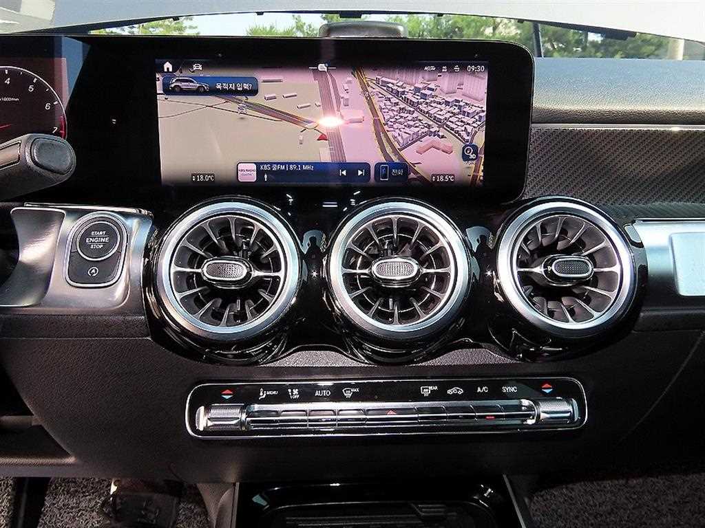 Mercedes Benz GLB Class 2025 Gris - Importación desde Corea - HF Imports Iquique - Foto 14