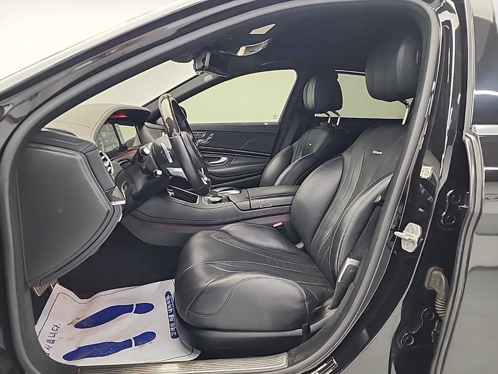Mercedes Benz S Class - Vista 11