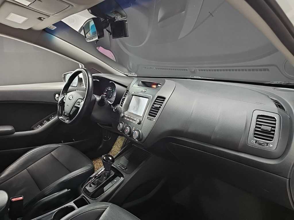 KIA K3 2018 - Importación desde Corea - HF Imports Iquique - Foto 18