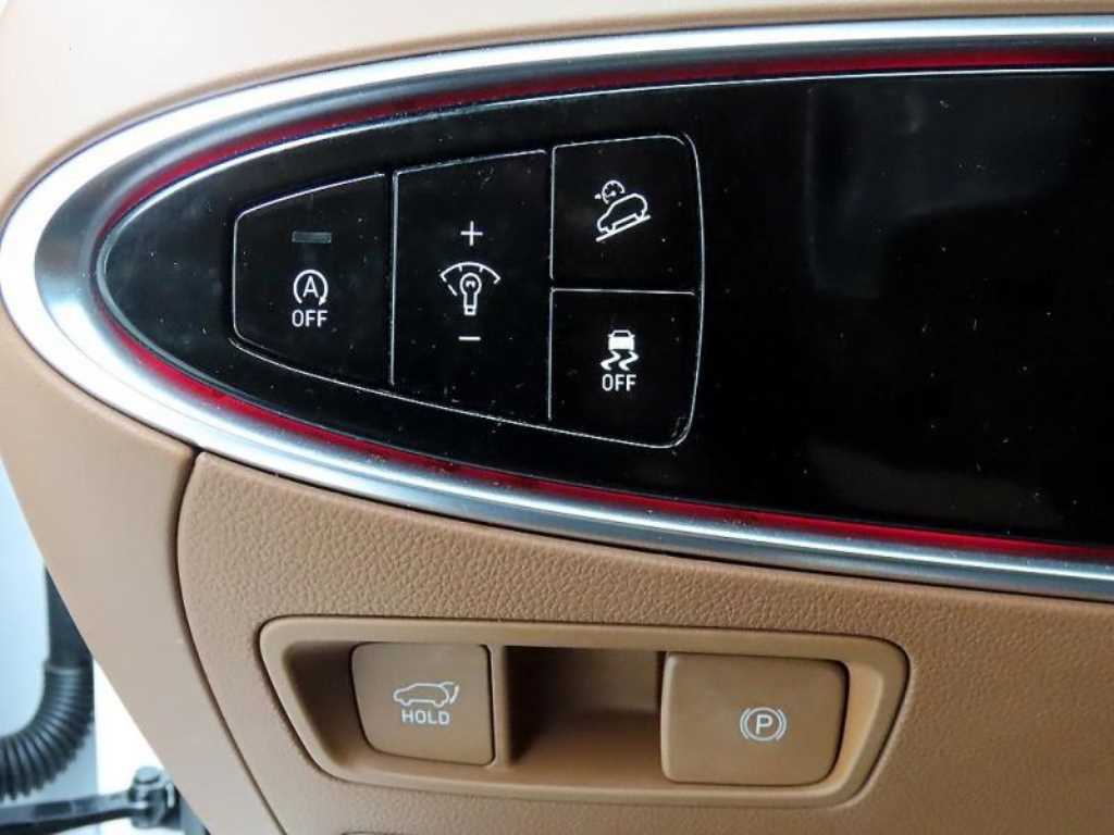 Genesis GV70 - Vista 12