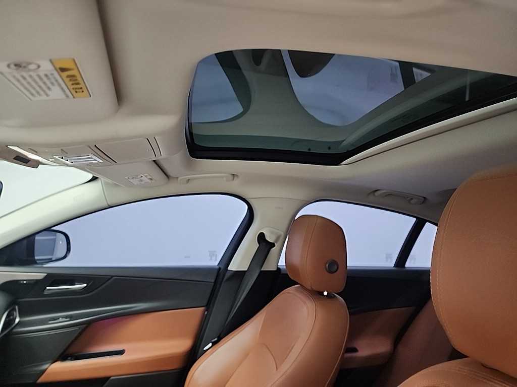 Jaguar XE 2019 Gris - Importación desde Corea - HF Imports Iquique - Foto 14