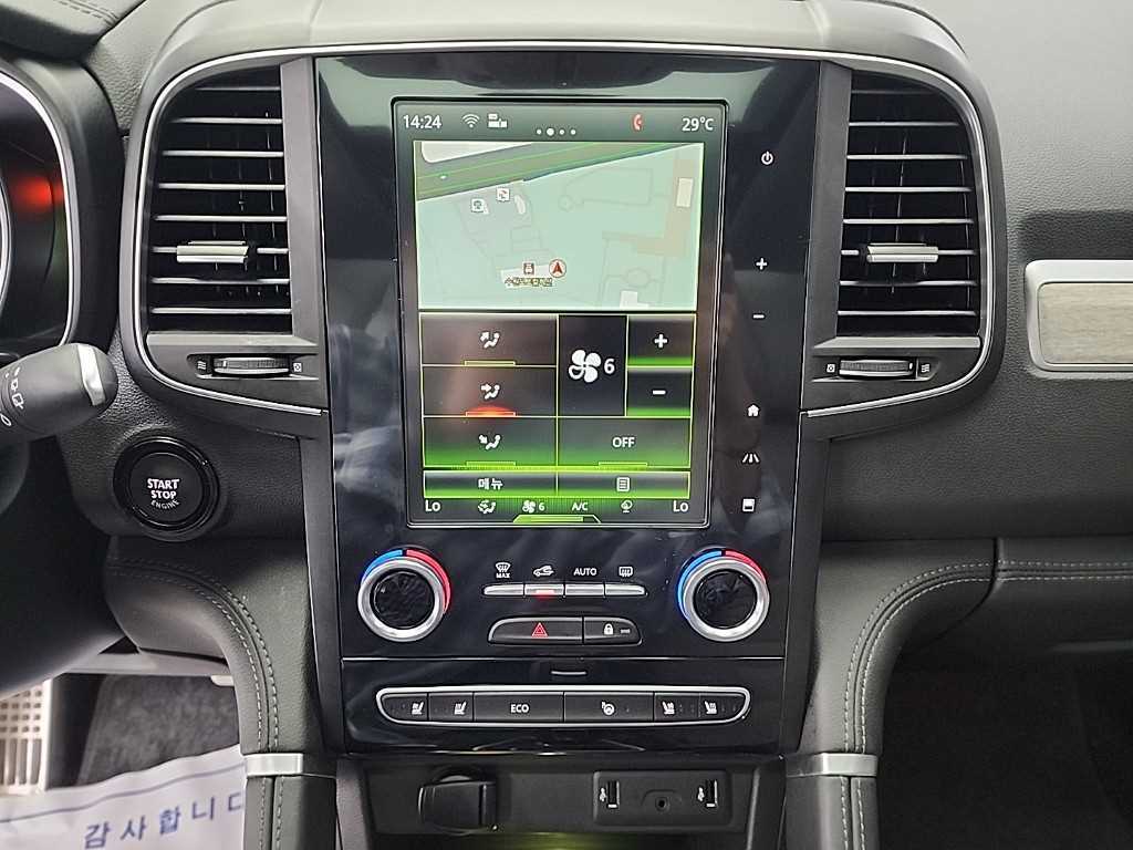 SAMSUNG QM6 - Vista 10