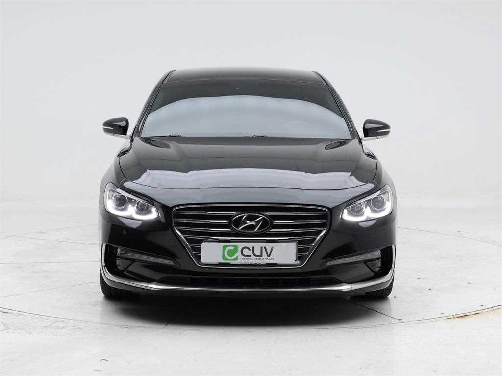 HYUNDAI Grandeur - Vista 2