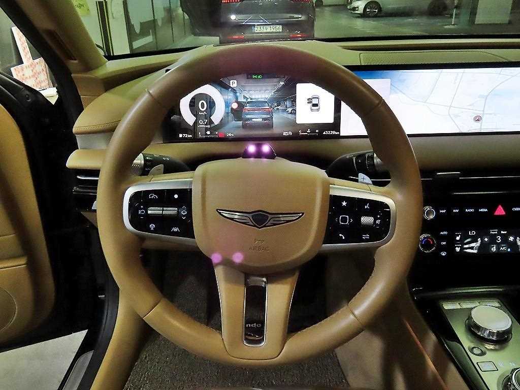 Genesis G80 - Vista 8