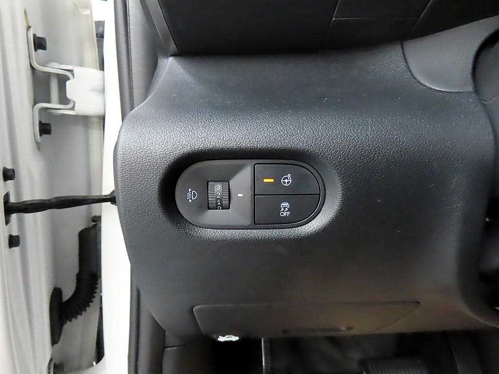 HYUNDAI Casper - Vista 12