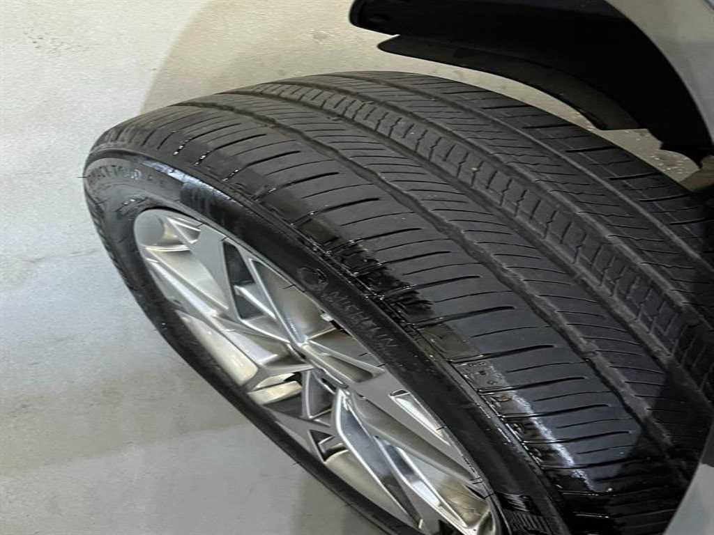 Genesis GV70 2024 Gris - Importación desde Corea - HF Imports Iquique - Foto 19