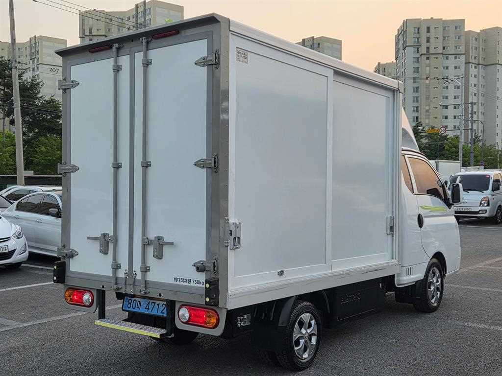 Small Truck Normal Box(High Deck) - Vista 2