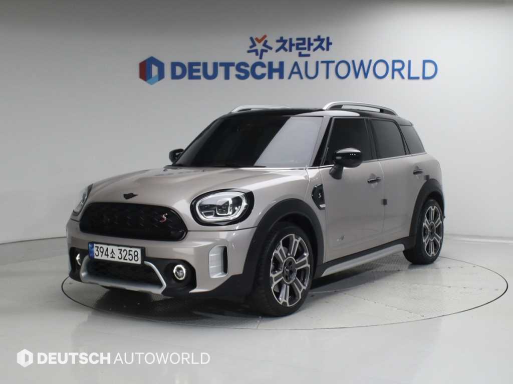 Mini Countryman 2022 Plateado - Importación desde Corea - HF Imports Iquique - Foto 1