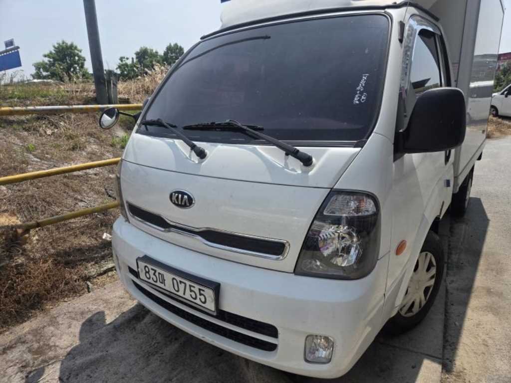 Small Truck Top_Frozen Top 2018 Blanco - Importación desde Corea - HF Imports Iquique - Foto 1