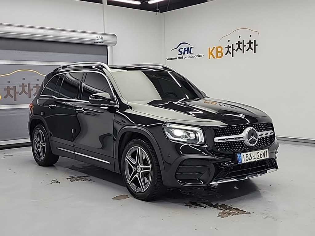 Mercedes Benz GLB Class - Vista 4