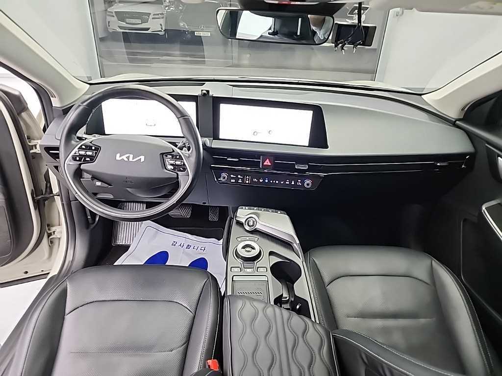 KIA EV6 - Vista 8