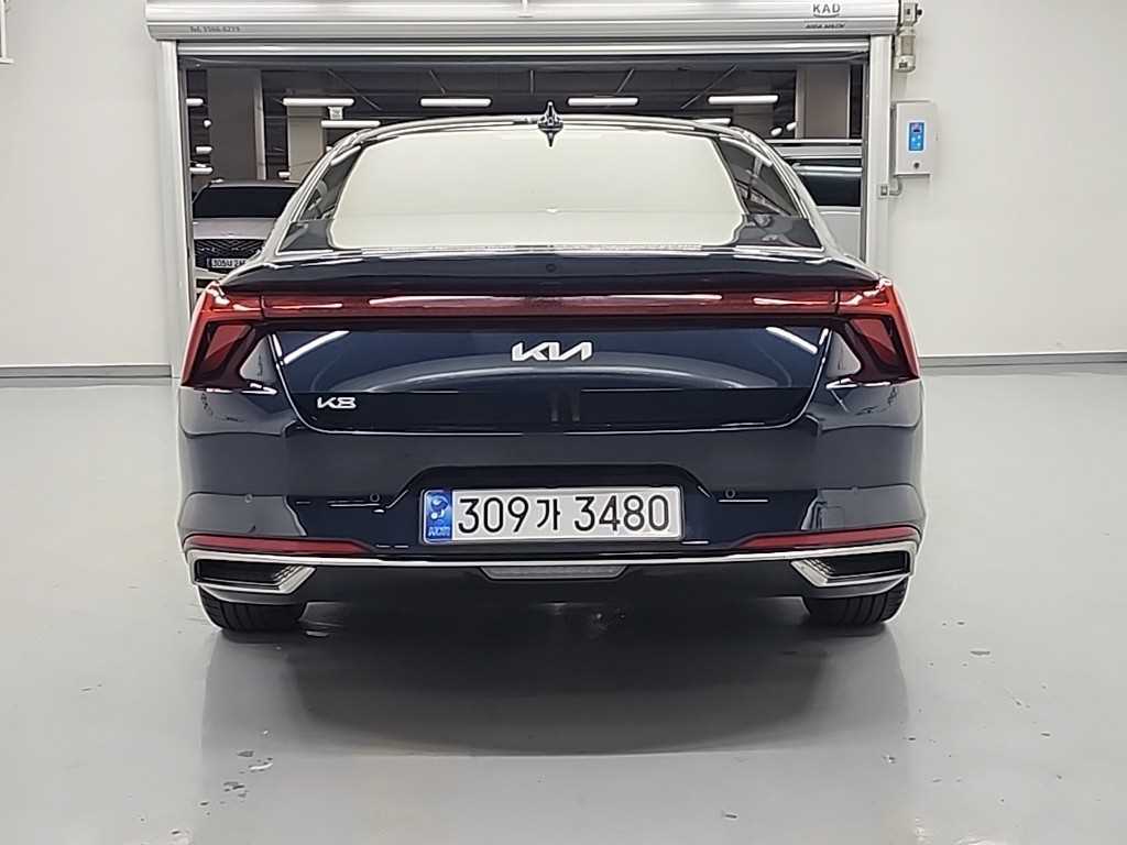 KIA K8 - Vista 3