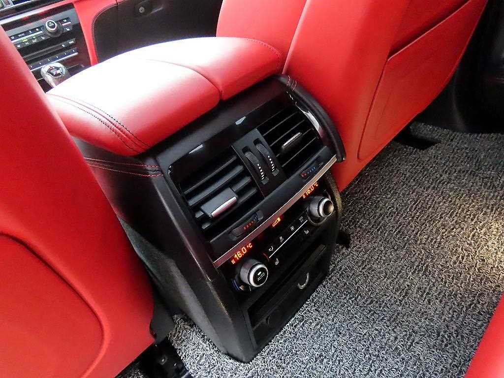 BMW X6M 2018 Negro - Importación desde Corea - HF Imports Iquique - Foto 14