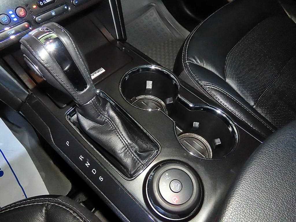 Ford Explorer - Vista 12