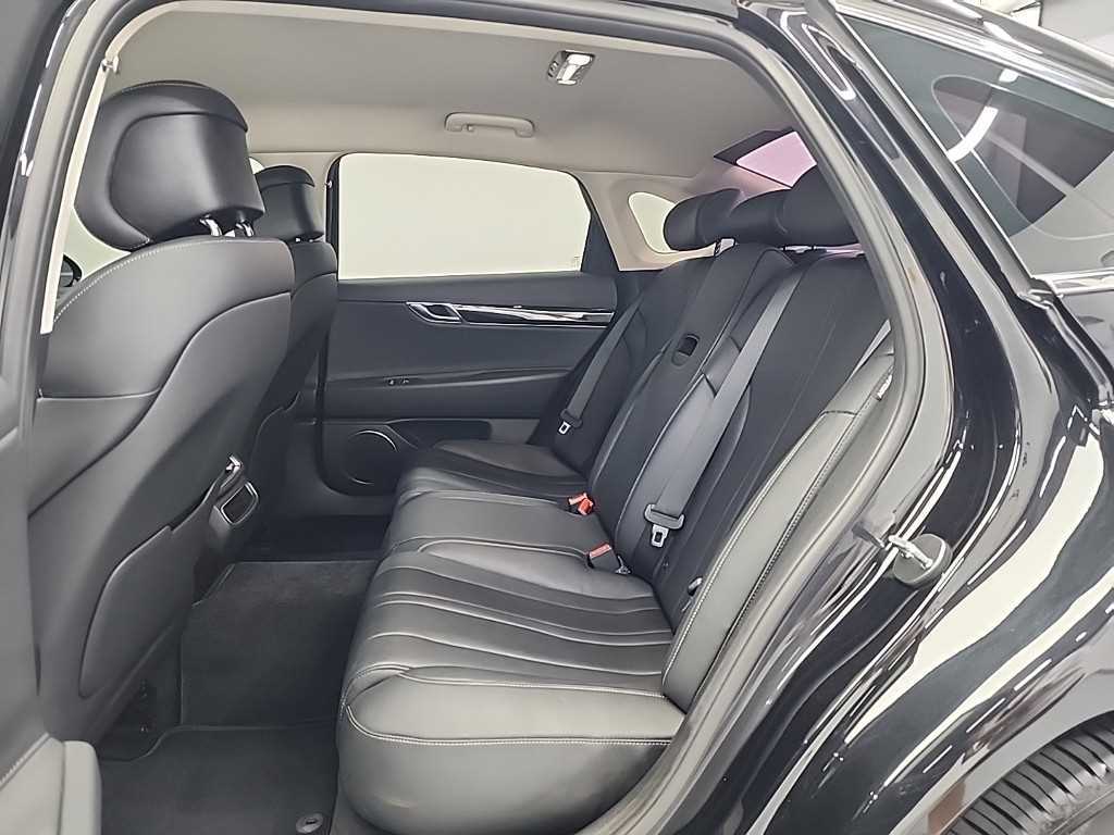 Genesis G80 - Vista 12