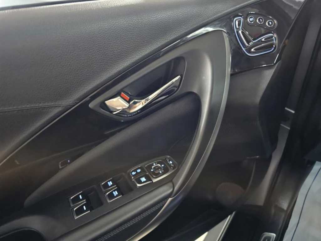 HYUNDAI Grandeur 2015 Gris - Importación desde Corea - HF Imports Iquique - Foto 17