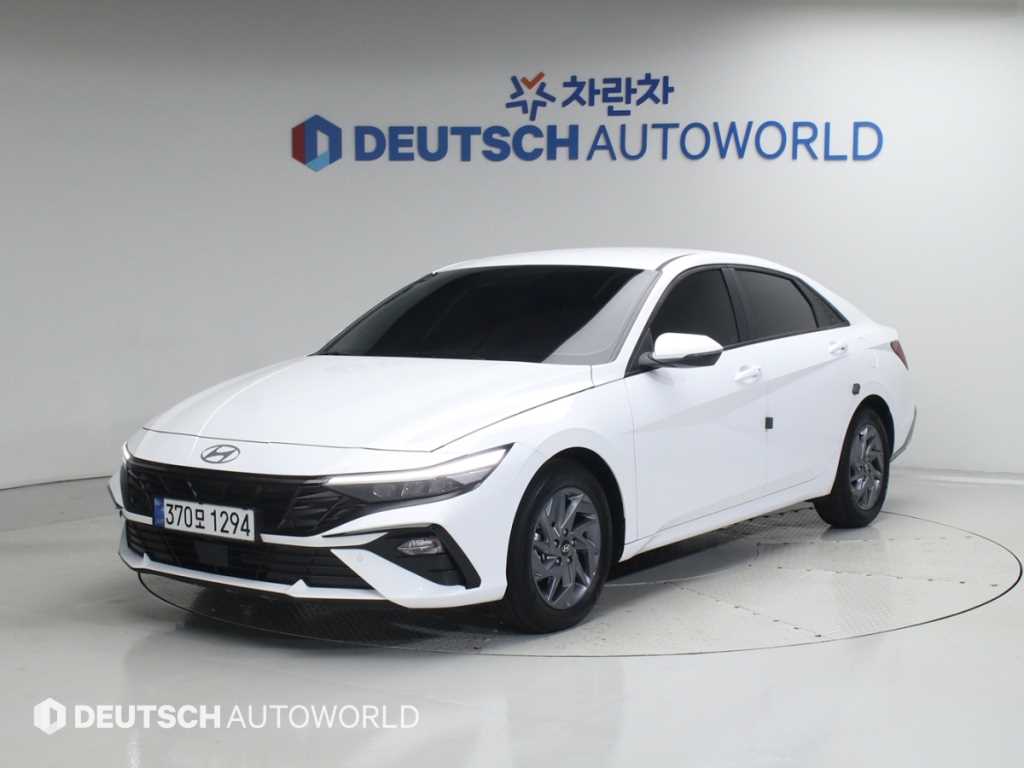 HYUNDAI Avante 2026 Blanco - Importación desde Corea - HF Imports Iquique - Foto 1