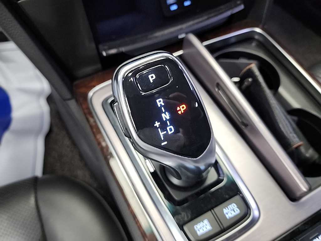 HYUNDAI Equus - Vista 8