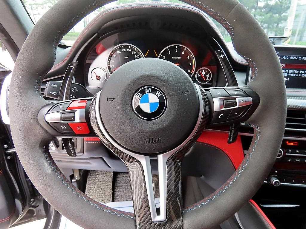 BMW X6M - Vista 8