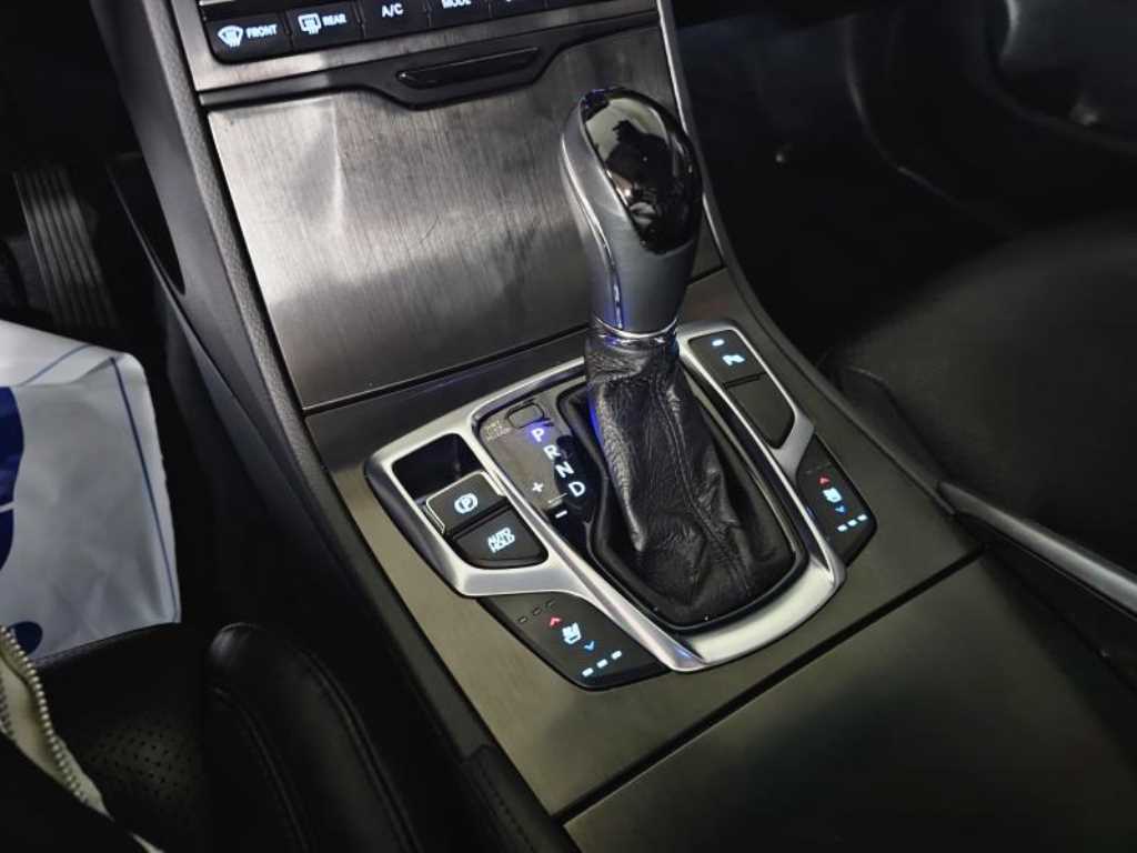 HYUNDAI Grandeur 2015 Gris - Importación desde Corea - HF Imports Iquique - Foto 15