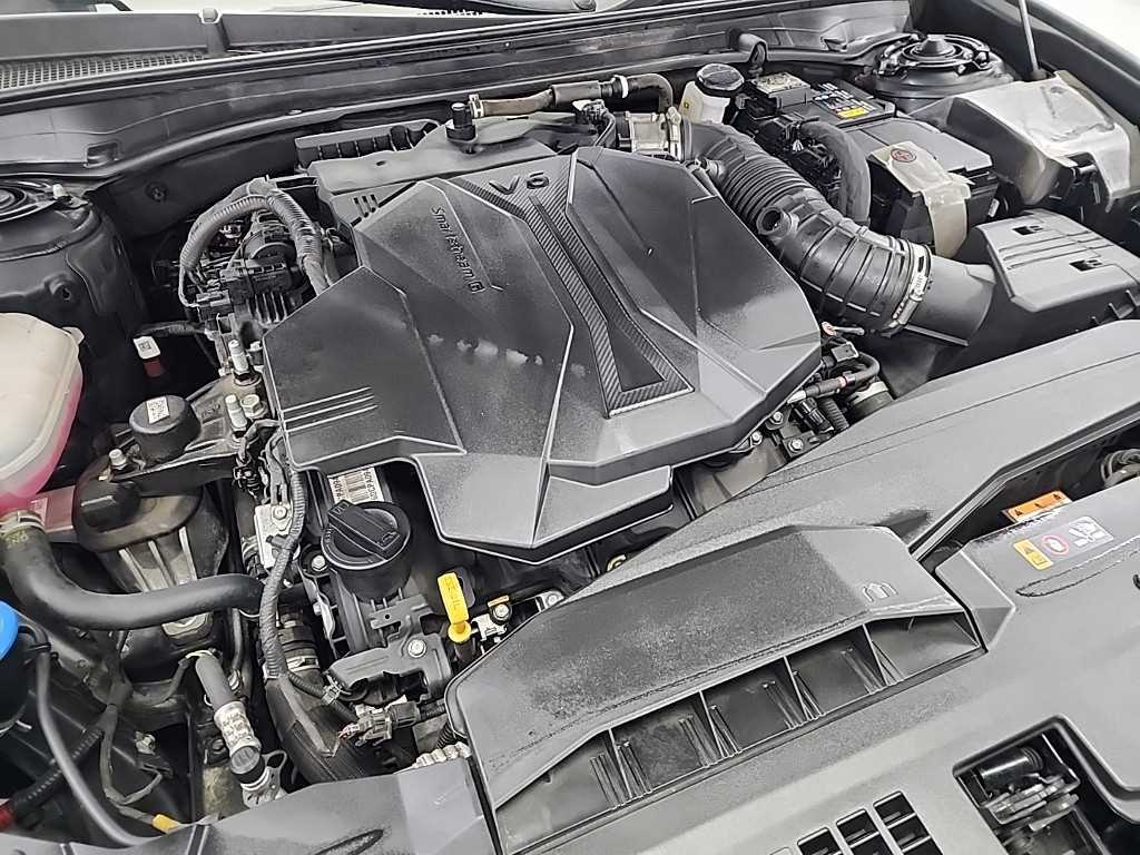 HYUNDAI Grandeur - Vista 5
