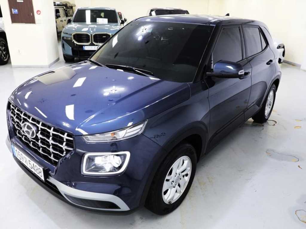 HYUNDAI Venue - Vista 3