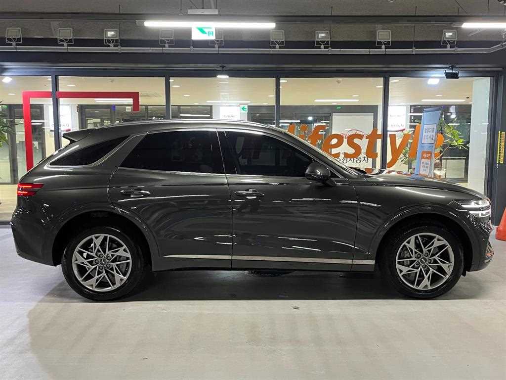 Genesis GV70 - Vista 4