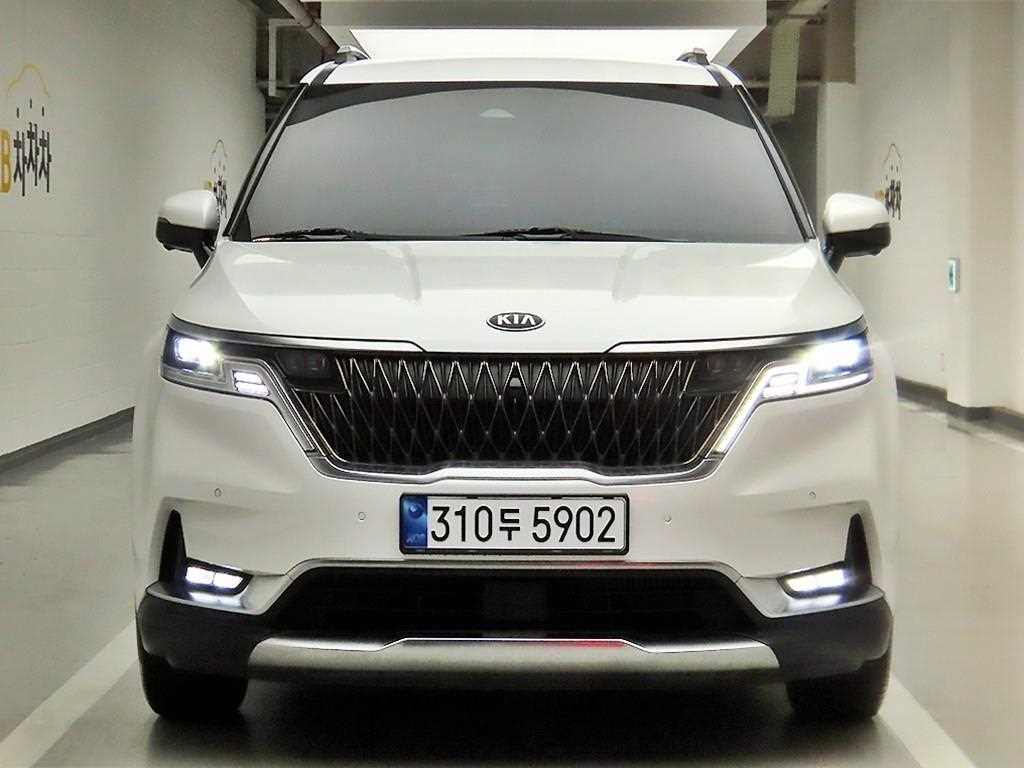 KIA Carnival - Vista 2