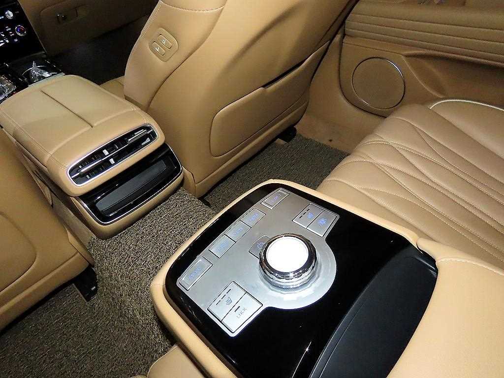 Genesis G80 2025 Negro - Importación desde Corea - HF Imports Iquique - Foto 15