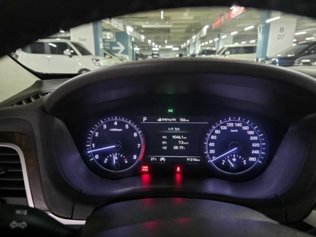 Genesis G80 - Vista 12