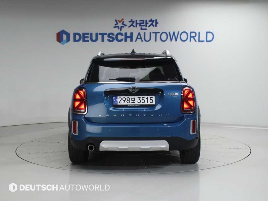 Mini Countryman - Vista 4
