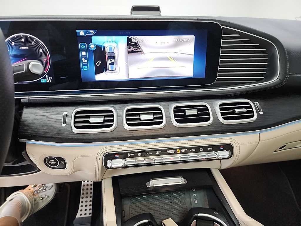 Mercedes Benz GLS Class - Vista 10
