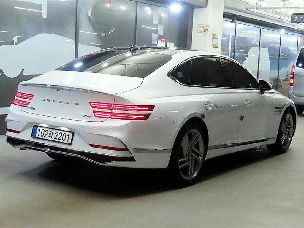 Genesis G80 - Vista 4