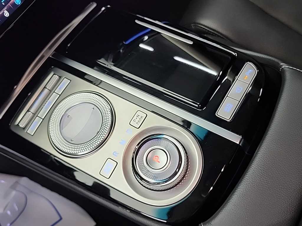 Genesis G80 - Vista 8
