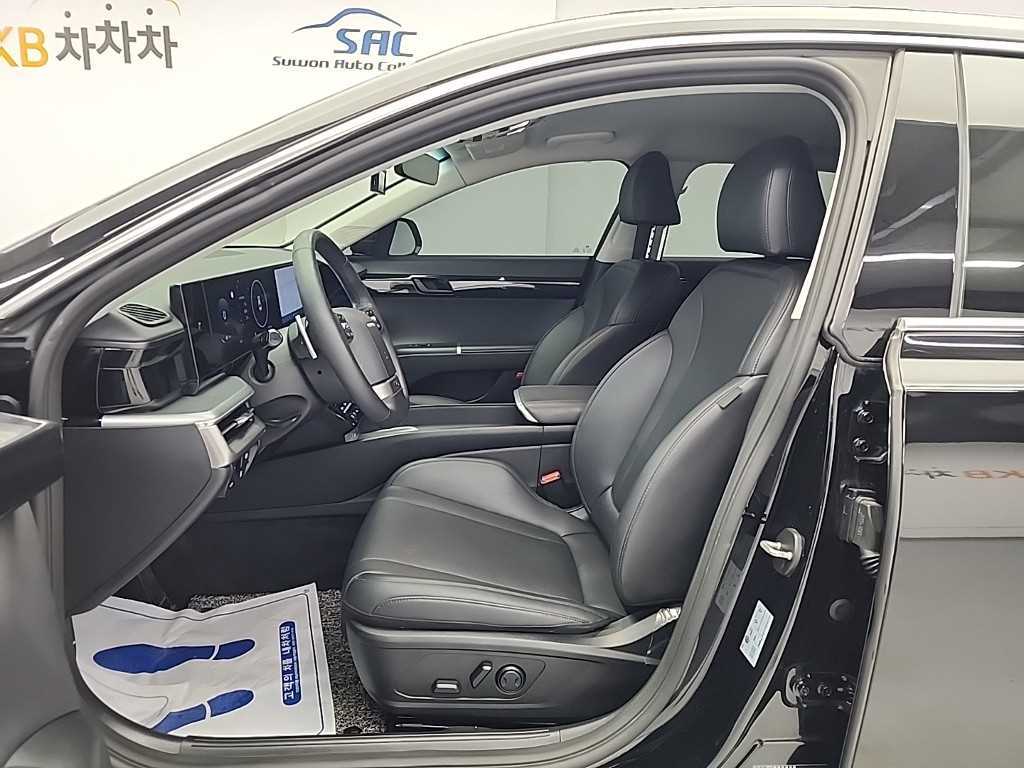 HYUNDAI Grandeur - Vista 11